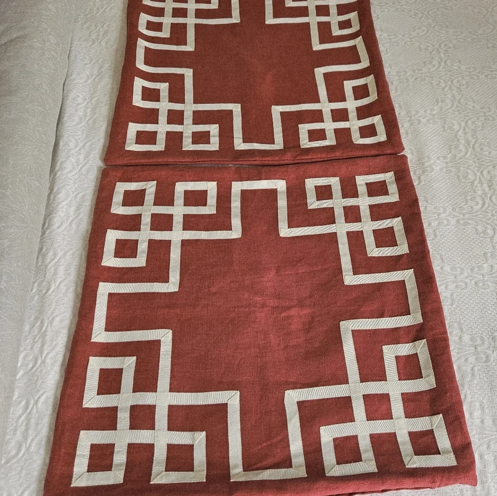 2 BARCLAY BUTERA PILLOW COVERS